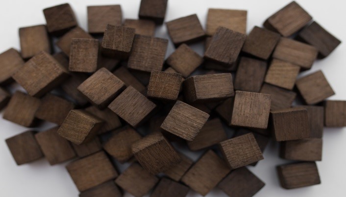 Дубовые кубики для настаивания (Средний обжиг) 100 гр.