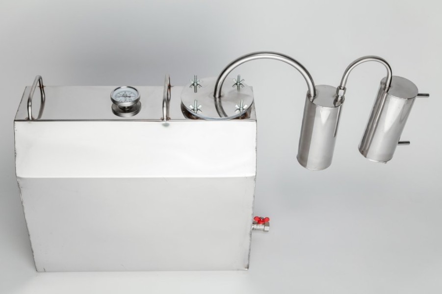 Самогонный аппарат АЛКОВАР "Ударник"